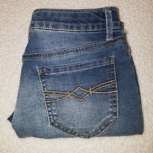 💥 Girls Mudd Midi Shorts